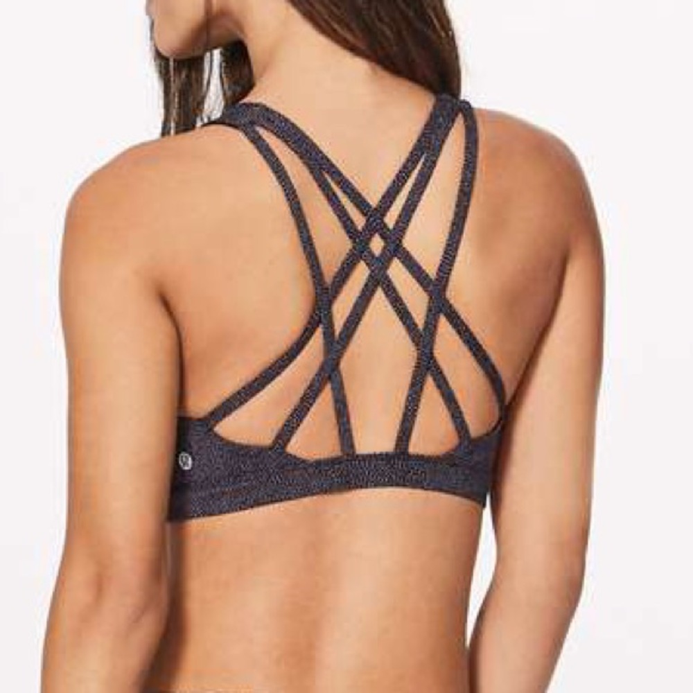 Lululemon Free To Be Serene Bra